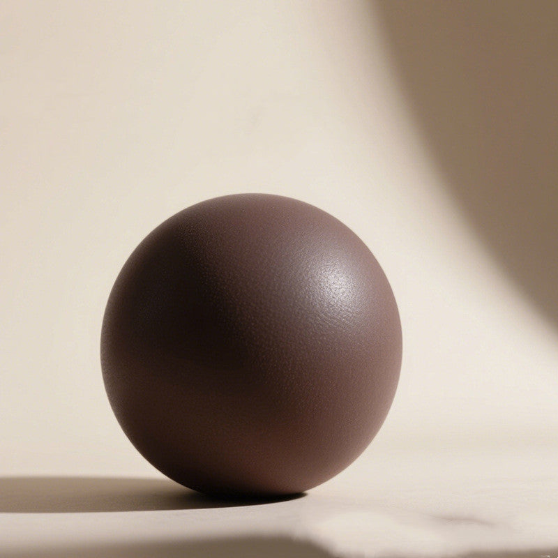 20cm Pilates Ball Thickened Explosion-proof Yoga Ball